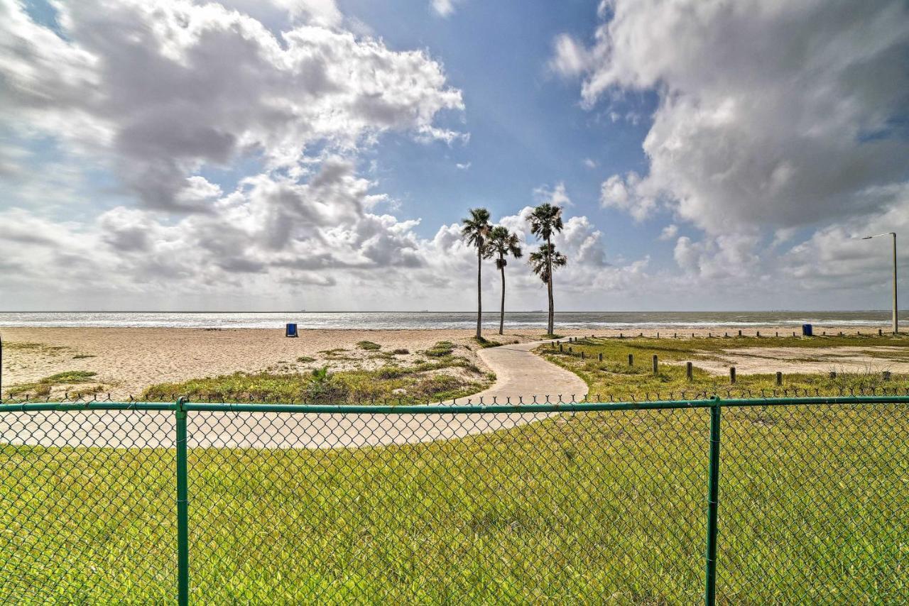 Updated Front Beach Condo With Resort Amenities! Corpus Christi Buitenkant foto